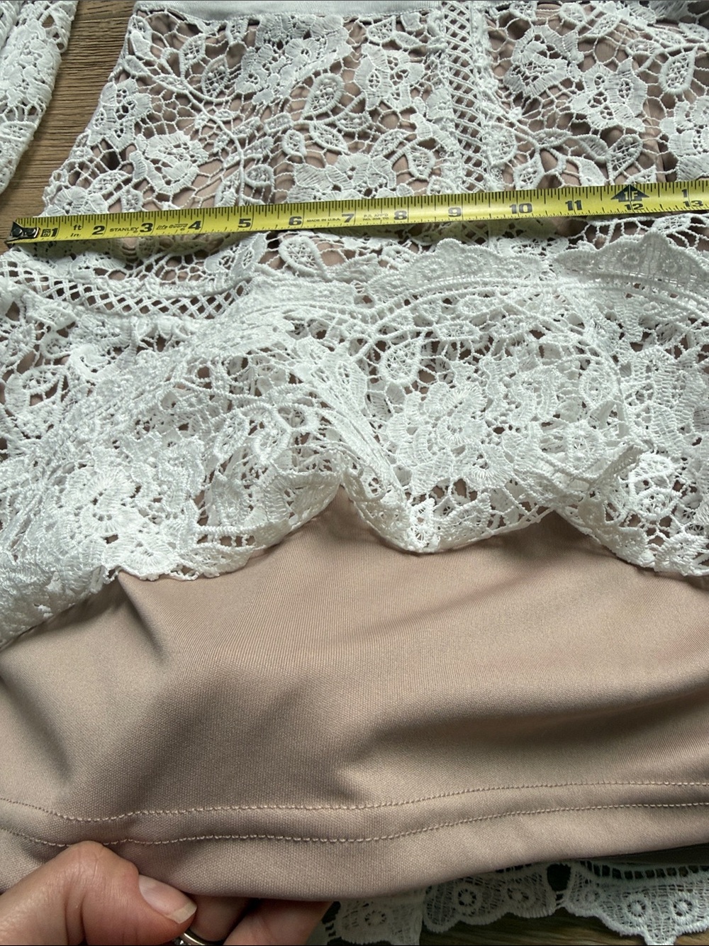 Feminine Floral Lace Long Sleeve Mini Dress - Picture 8 of 8